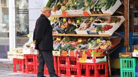 Патрушев отметил самообеспеченность России основными видами продуктов